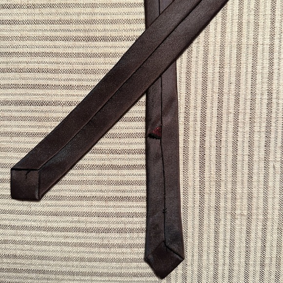 Narrow Skinny Iridescent Brown Neck Tie - Picture 10 of 13